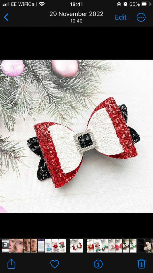 Santa Baby Classic Glitter Hair Bow